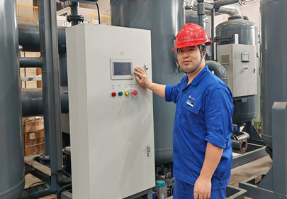 人物專訪丨胡偉州：專心致“質(zhì)”，做質(zhì)量的把關(guān)人